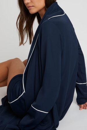 Supreme Classic Robe